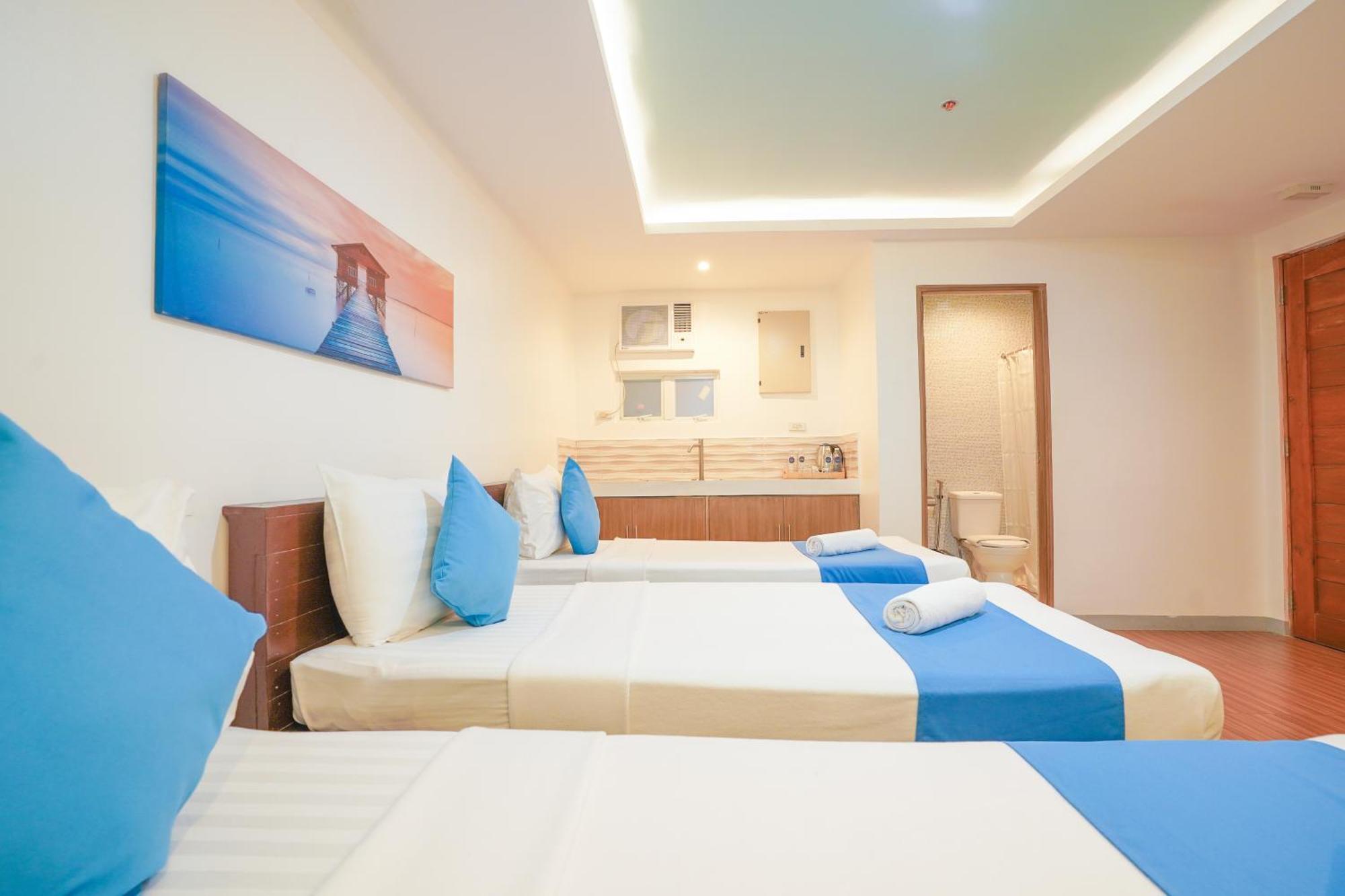 Arzo Hotel Makati Premier Makati City Bagian luar foto